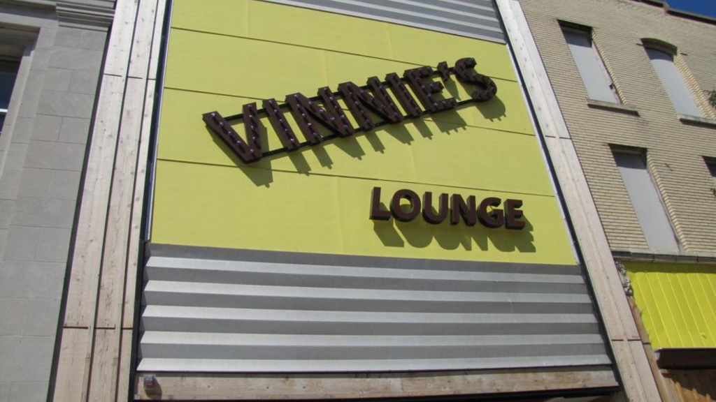 Vinnie's Lounge Vinnie's Lounge