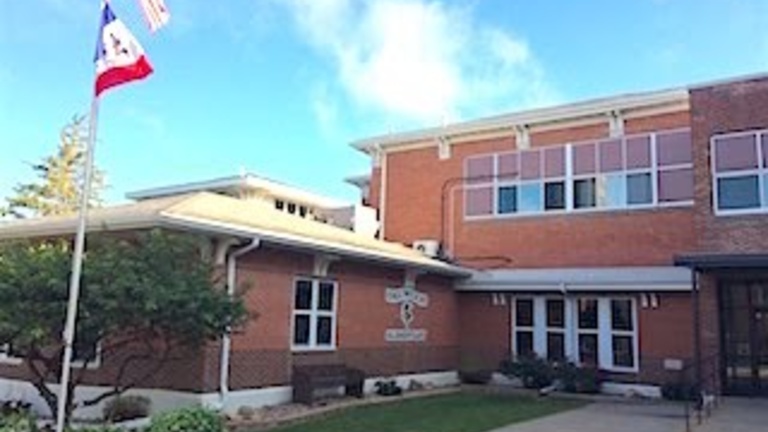 Delwood Elementary School